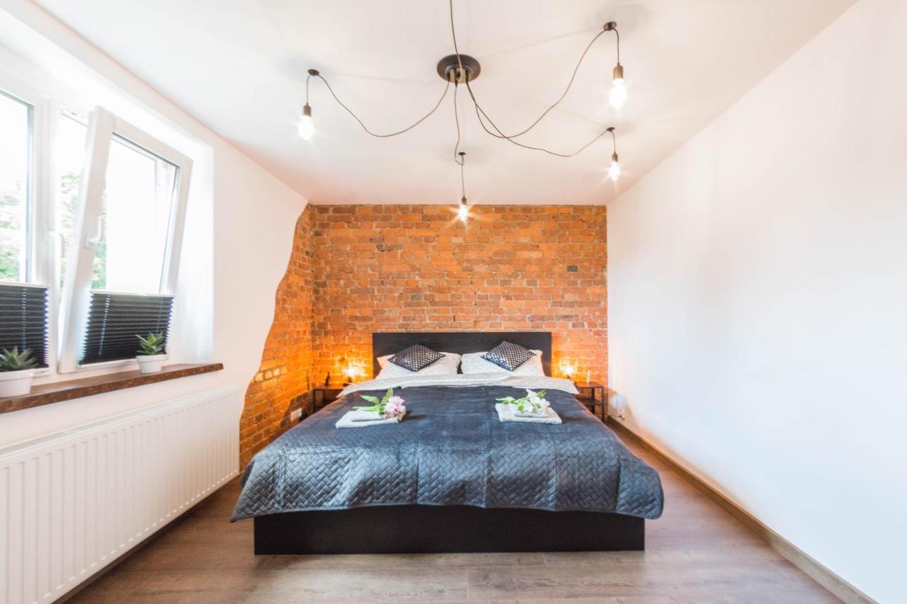 Apartament Wita Stwosza Jelenia Góra Kültér fotó