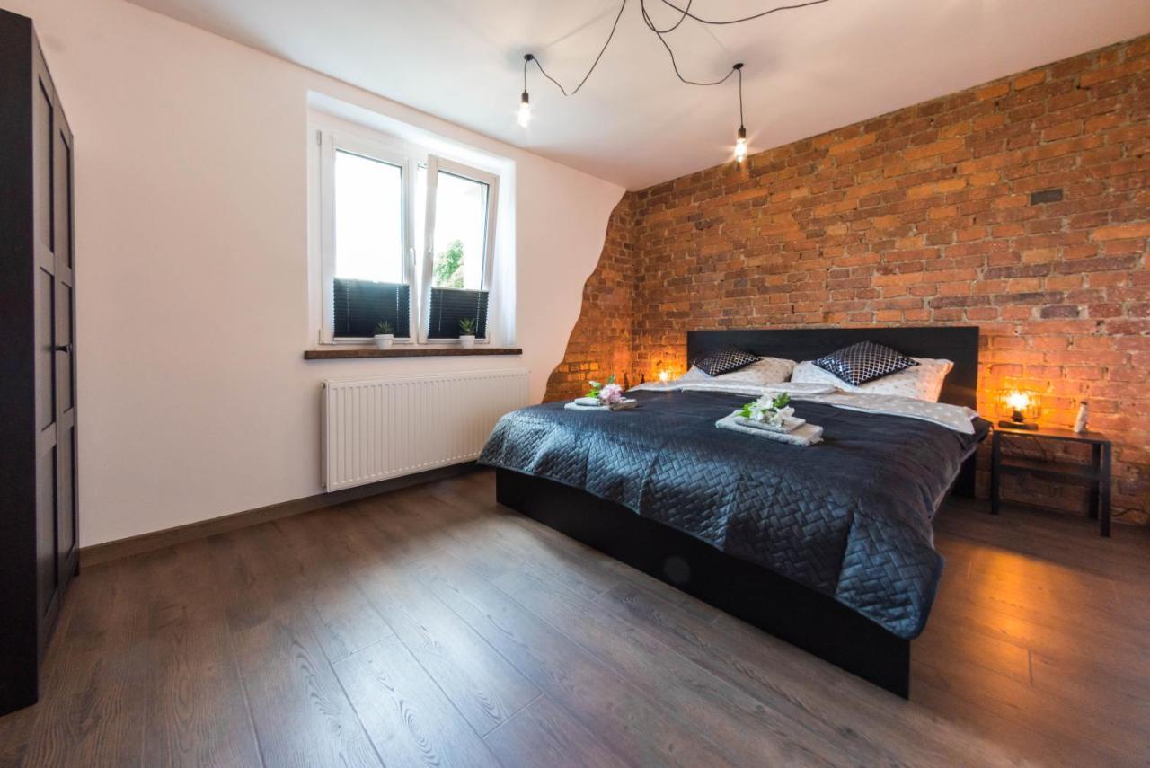Apartament Wita Stwosza Jelenia Góra Kültér fotó