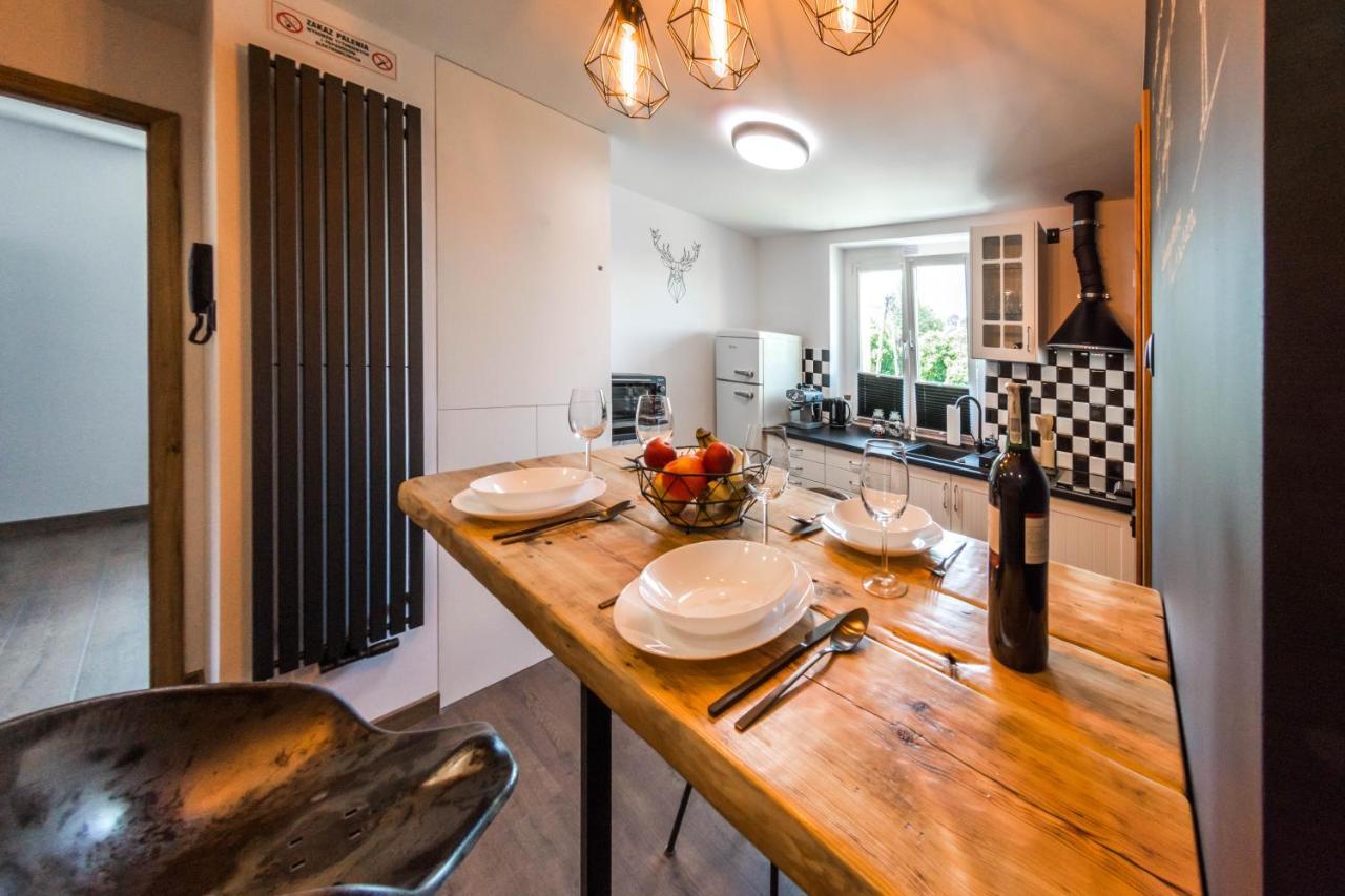 Apartament Wita Stwosza Jelenia Góra Kültér fotó